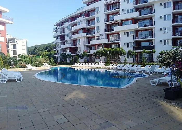 Noks 1st Line 公寓